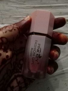 Pink Key Fashion Girl Blush