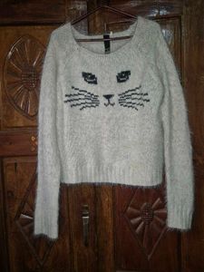 Fuzzy Cat Face Knit Sweater – Cream White