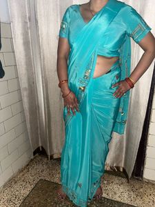Elegant hot crepe Blue Saree