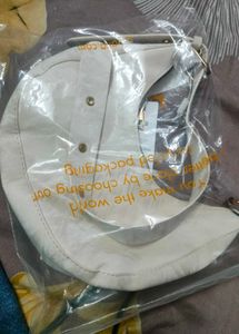 White Shoulder Bag – Unused, with Original Packagi