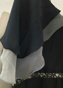 black gown dress forgot brand it&#39;s from myntra