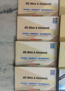 Aakash Complete JEE &amp; EAMCET Reference