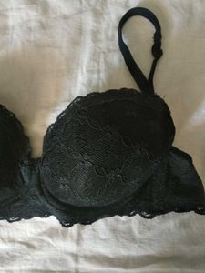 Beautiful Black Under Wire Pushup Imported Bra