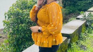 Yellow Sunflower Dot Top