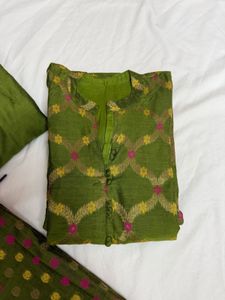 Complete Banarasi Stitched Suit