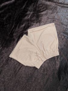 Solid Causal Beige Shorts