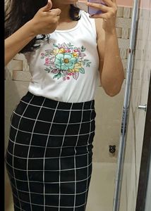 Chic Grid Skirt