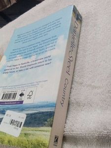 Country by Danielle Steel Original Book