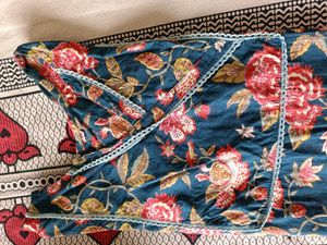 Floral Print Kurta Pant Set