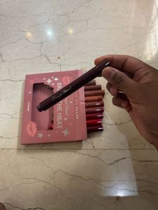 Click Juicy Lip Gloss Stick