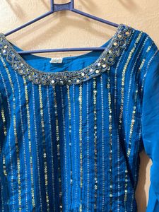 Elegant Blue Embellished Kurta