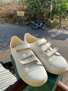 White Zudio Sneakers