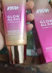 Strobe Cream