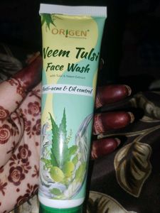 Origen Neem Tulsi Face Wash