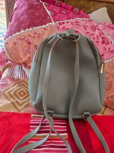 bags for daily use and college girlies 💗