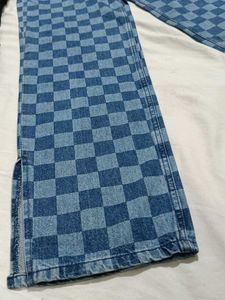 H&amp;M Checkerboard Slit Jeans