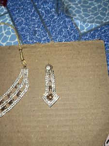 New Glitzy Gold Plated  Stones &amp; Beads