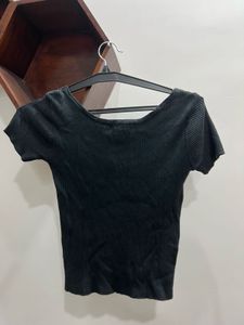 Black Fitted Short Sleeve Top