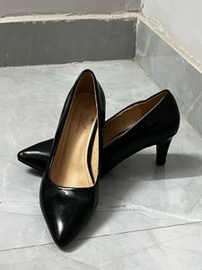 Black Heels 👠