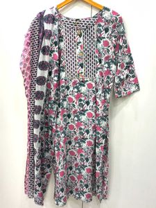 Floral Kurta Set