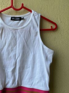 😍sassafras white tank top/ active wear