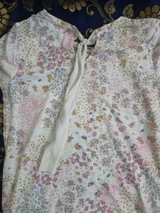 Floral Print Tee with Lace Trim