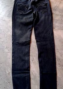 New Jeans Few Time Use