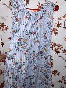 Multicoloured Kurta With Flower Embroidery💐