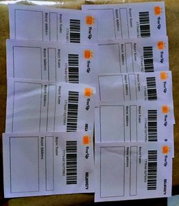 24[ FREEUP STICKY SHIPPING LABELS ]