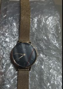 Orignal Daniel Wellington Watch - Gold &amp; Blac
