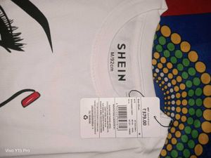 Trendy White Graphic Tee