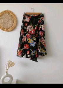Zara Floral Print Skirt