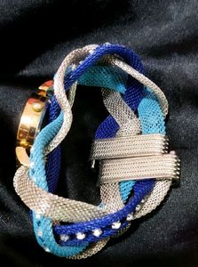 crystal chain watch with magnetic inter  lock
