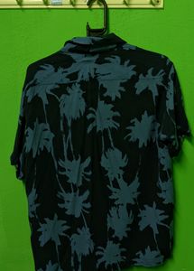 H&amp;M Shirt