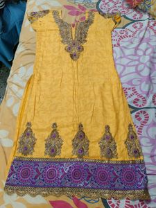 Kurti💛 (Yellow)