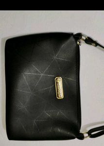 Black 🖤 Crossbody Bag