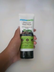 Mamaearth Charcoal Facewash