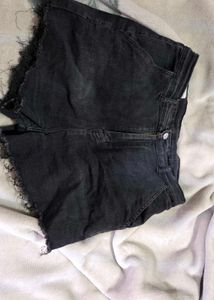 Black Denim Frayed Hem Shorts
