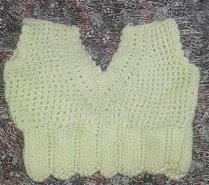 Beautiful Handmade Ladies Woollen Blouse Sweater