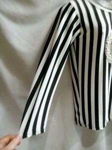 Stretchable Tshirt