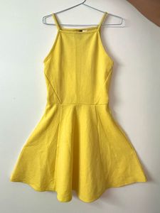 H&M Chic Yellow Skater Dress