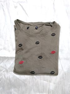 EMBROIDERED OLIVE TOP 💯❣️