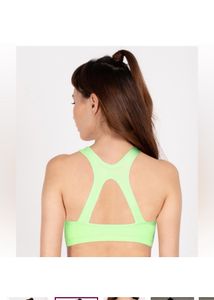 NIKEWomen Sports Lightly Padded Bra (Light Green)