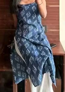 Blue geometric print kurta(free necklace)