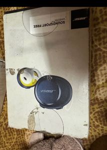 Bose Wireless Earbuds Soundsport Unused