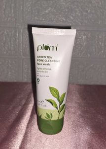 Plum Green Tea Pore Cleansing Face Wash