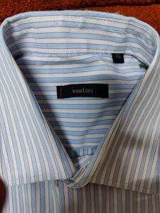 2 Branded Men Shirts 42 Inch, John Players, Zodiac