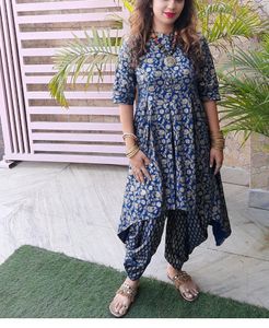 Lisa&#39;s Kurta And Dhoti Pant