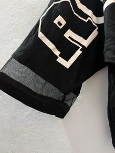 Black Graphic Print Tee(XS)