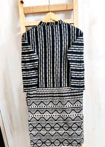 Striped Black &amp; White print kurti size-